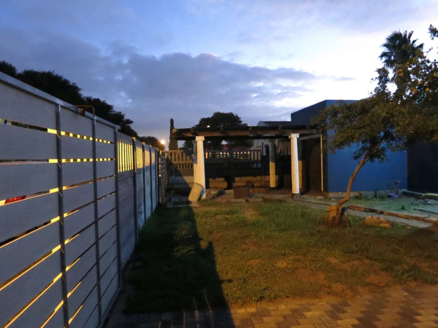 To Let 3 Bedroom Property for Rent in Rosedale Western Cape